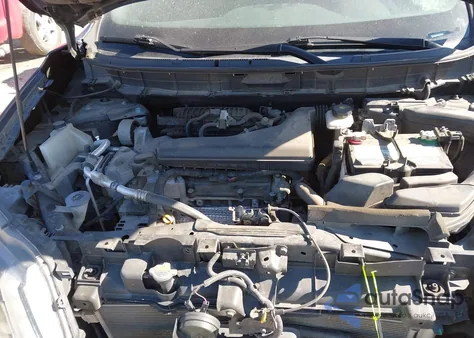 2017 Nissan Rogue S z USA, uszkodzony, nr VIN 5N1AT2MVXHC772802